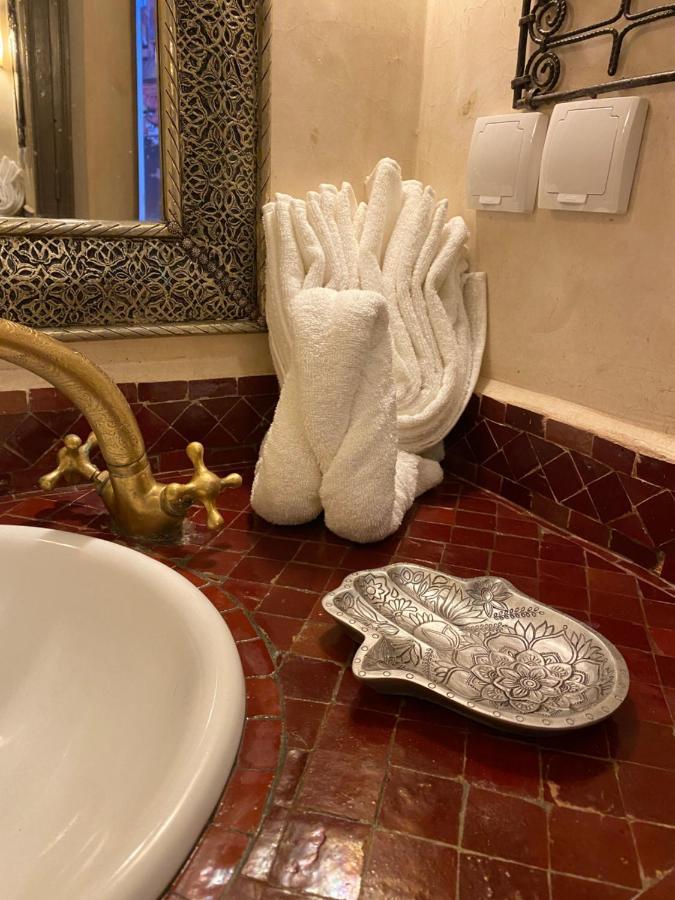 Riad Privatise Jusqu A 5 Personnes A 5 Minutes Place Jemma El Fna Loue Avec Menage Et Petit Dejeuner Compris Marakeş Dış mekan fotoğraf