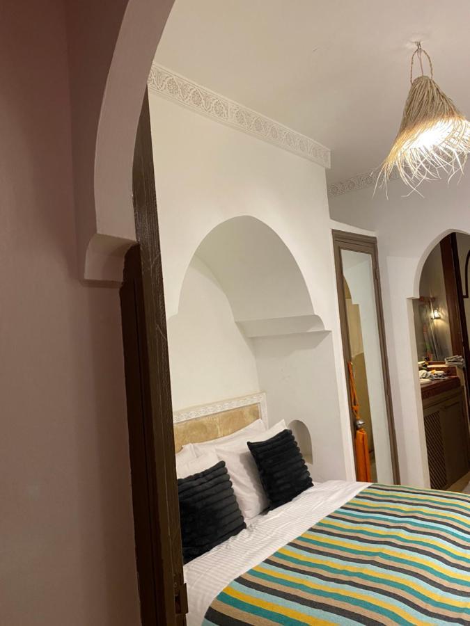Riad Privatise Jusqu A 5 Personnes A 5 Minutes Place Jemma El Fna Loue Avec Menage Et Petit Dejeuner Compris Marakeş Dış mekan fotoğraf